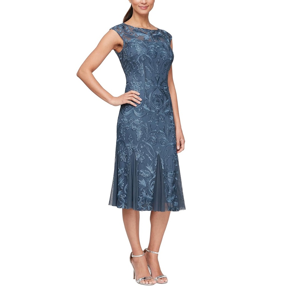 💙 Alex Evenings Fit and Flare Godet Dress in Vintage Blue 💙 - Picture 2 of 10